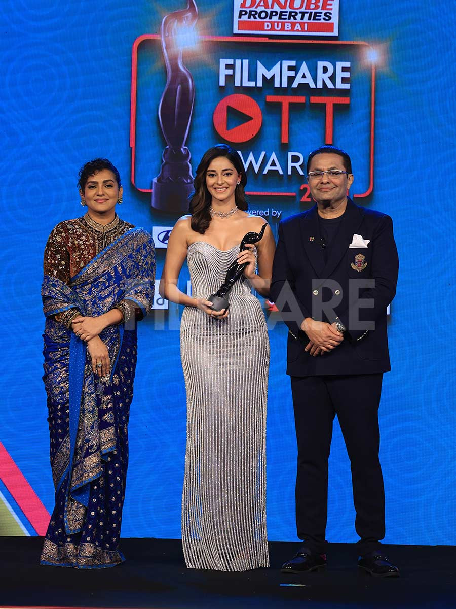 Ananya Panday Filmfare award 