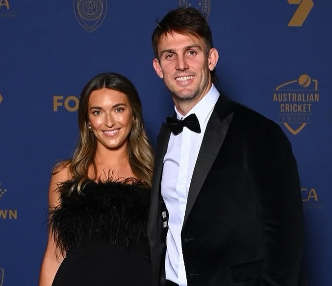 Cricketer Mitch Marsh and wife Greta welcome daughter