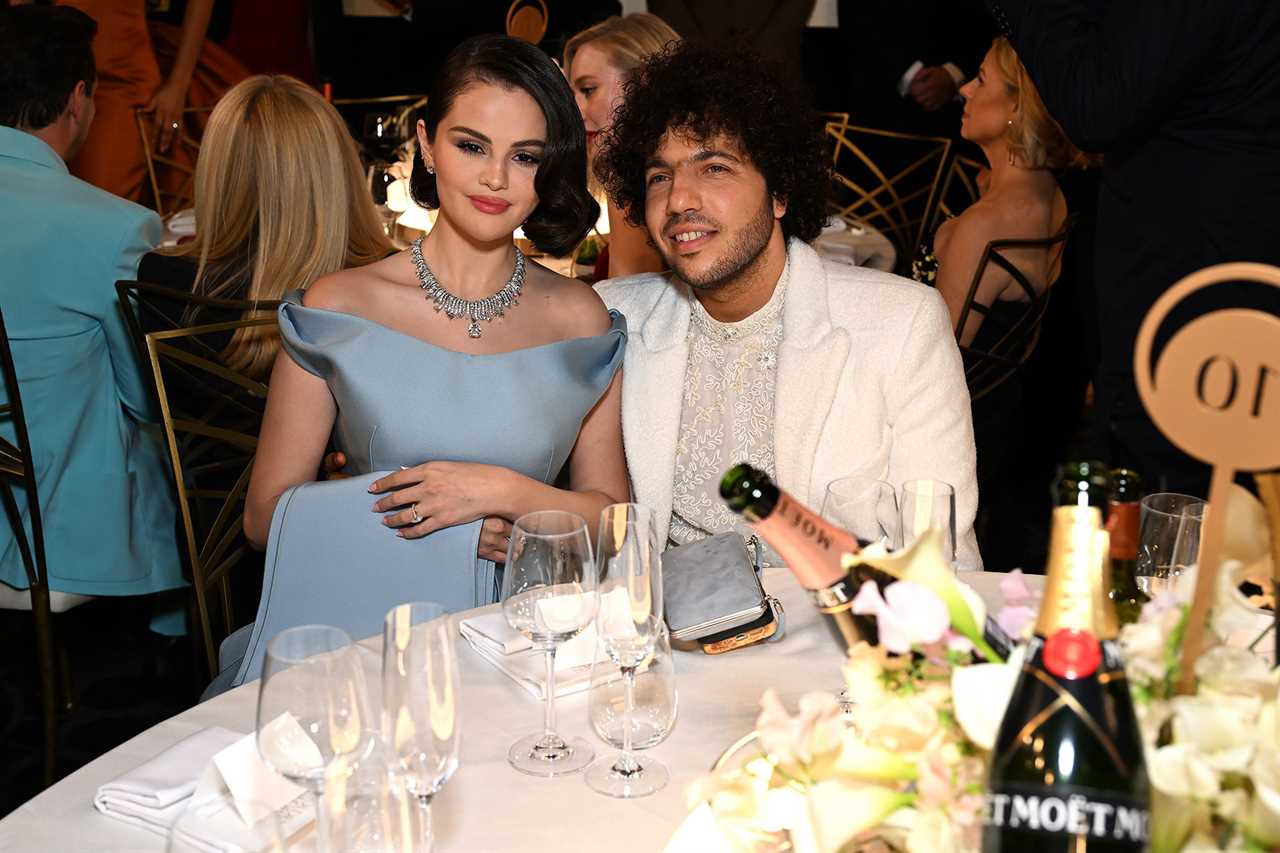 Selena Gomez Attends the 2025 SAG Awards Without Fiance Benny Blanco 2