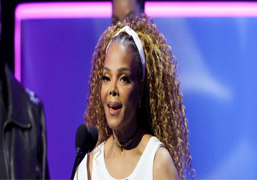 Janet Jackson Humbly Pushed Back Against The ‘Icon’ Label During Her Icon Award Speech At The 2025 American Music Awards