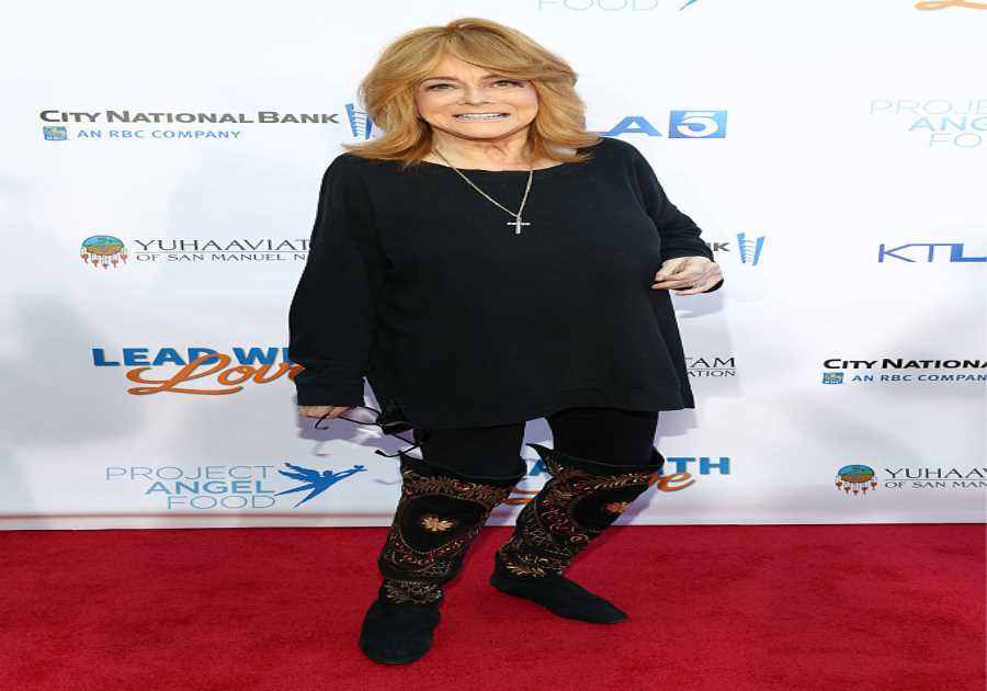 '60s icon Ann-Margret makes rare public appearance