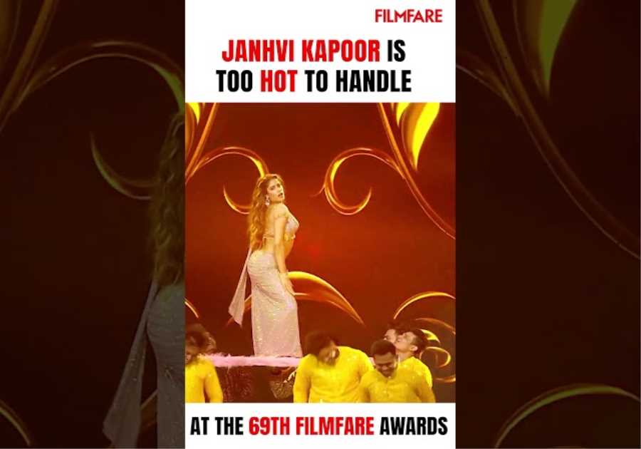 Janhvi Kapoor Dazzles At The 69th Filmfare Awards 