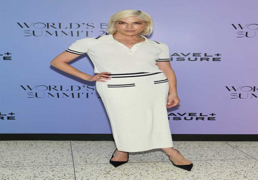 Selma Blair reveals she has dystonia amid her battle with multiple sclerosis