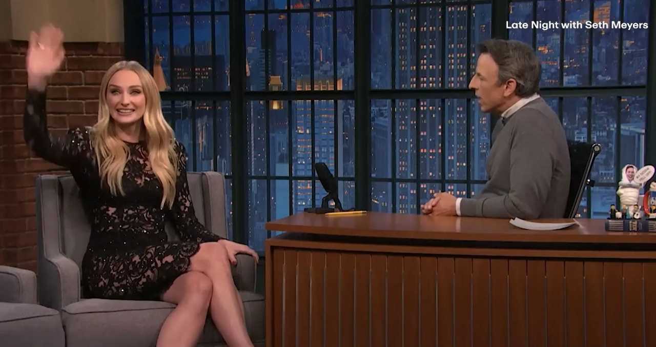 Sophie Turner waved at the actor to say hello