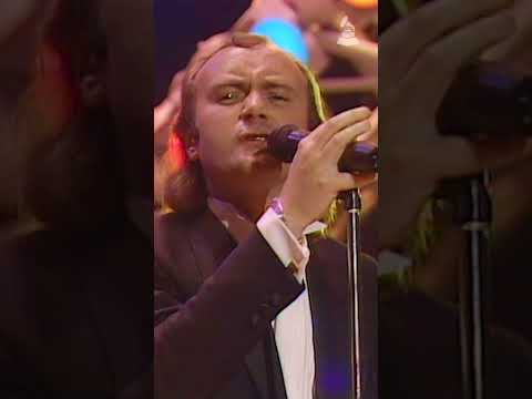 🎤#GRAMMY Great Performance 👀 #philcollins Delivers A Celebratory Rendition Of #sussudio