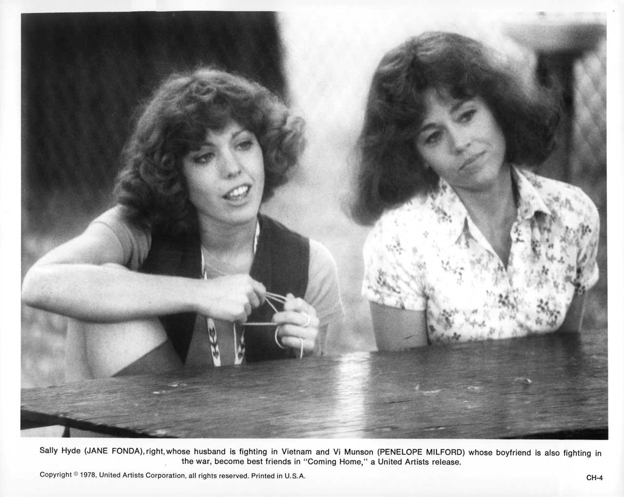 Penelope Milford sits with Jane Fonda in a scene from the film 'Coming Home', 1978. (Photo by Metro-Goldwyn-Mayer/Getty Images)