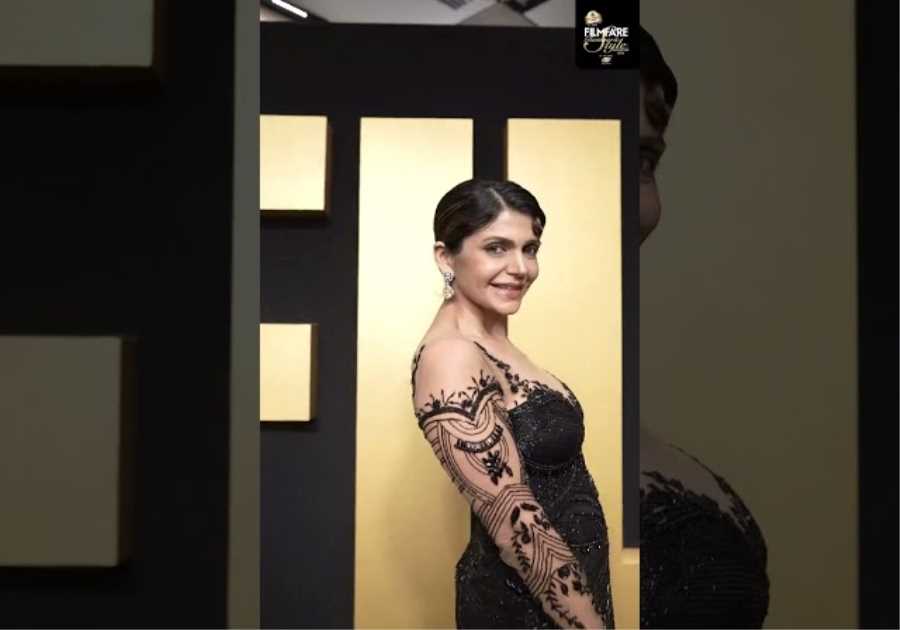 Mandira Bedi radiating elegance in this stunning black gown at the Filmfare Glamour and Style Awards 