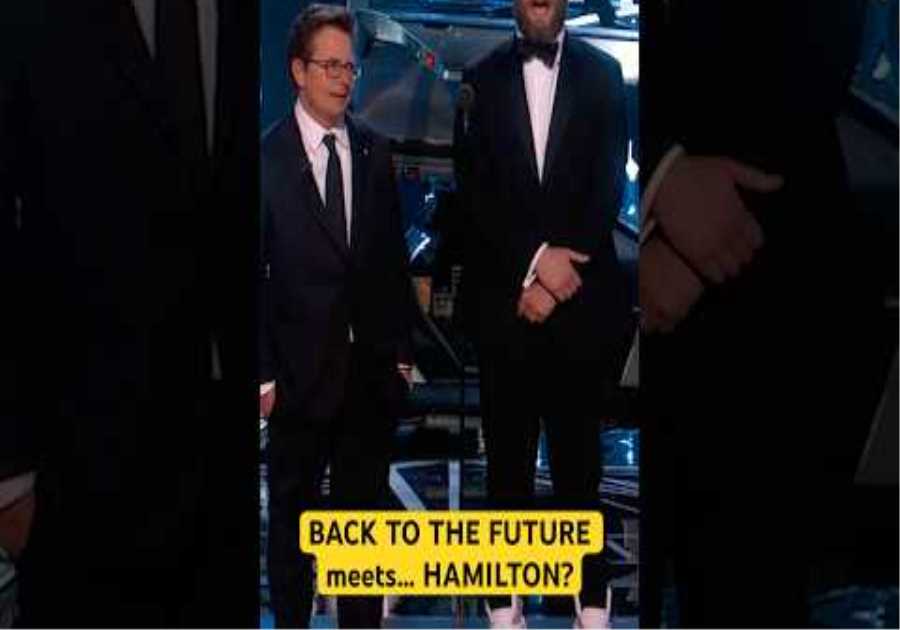 Michael J. Fox & Seth Rogen Mash-Up 'Back to the Future' with 'Hamilton' at the 89th #Oscars #short