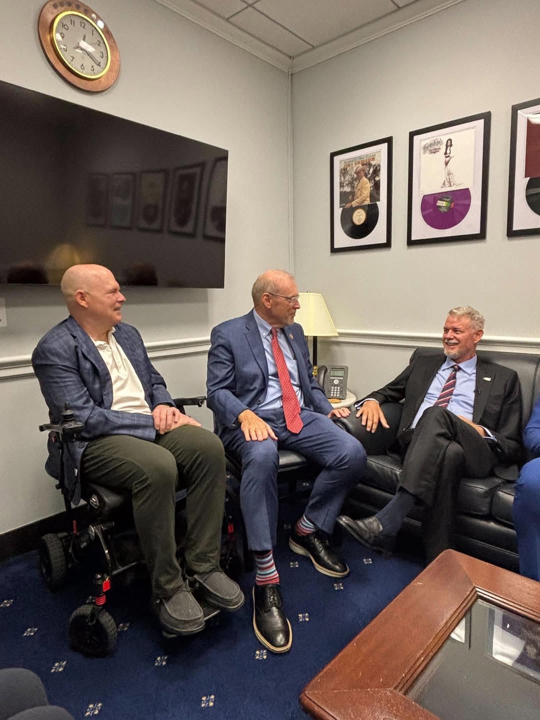 Mr. Dane Goes to Washington! We're on Capitol Hill with @realericdane advocating for the crucial reauthorization of ACT for ALS.