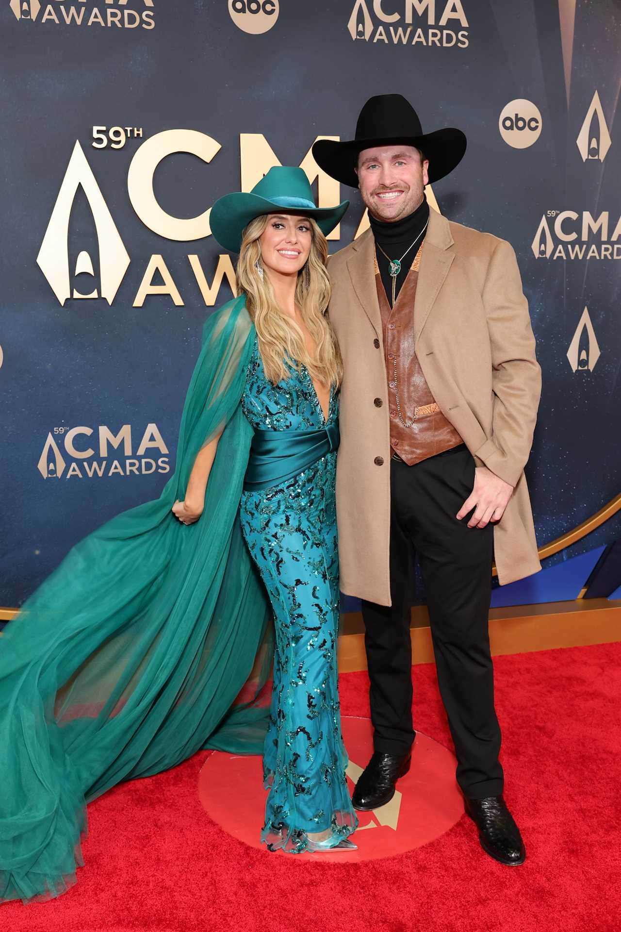 Lainey Wilson and Fiance Duck Hodges Subtly Coordinate at 2025 CMAs