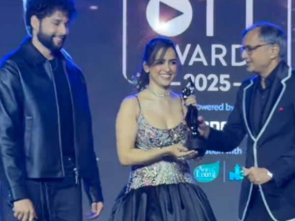 Alia Bhatt Cheers for Sanya Malhotra As She Wins Big at Filmfare OTT Awards 2025 