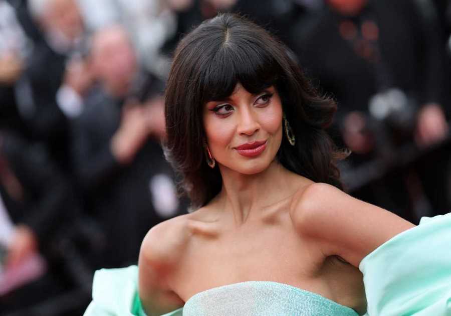 'Don't have to like every single woman': Jameela Jamil defends her explosive Blake Lively texts