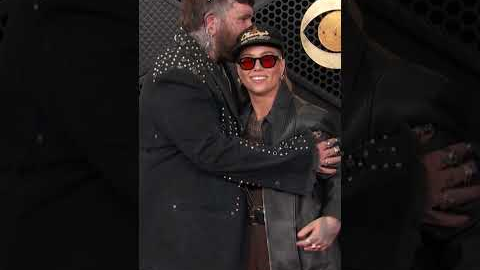 JUSTIN BIEBER,  YUNGBLUD, SLASH with their partners lead GRAMMYs 2026 Red Carpet Couples Highlights