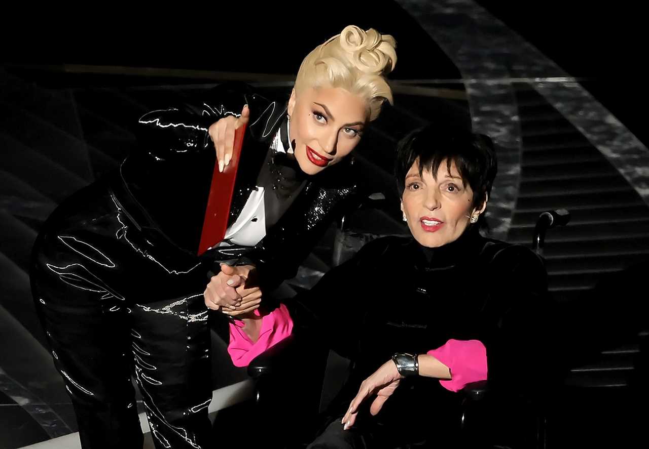 Liza Minnelli claims she was 'forced' to appear in a wheelchair during 2022 Oscars presentation
