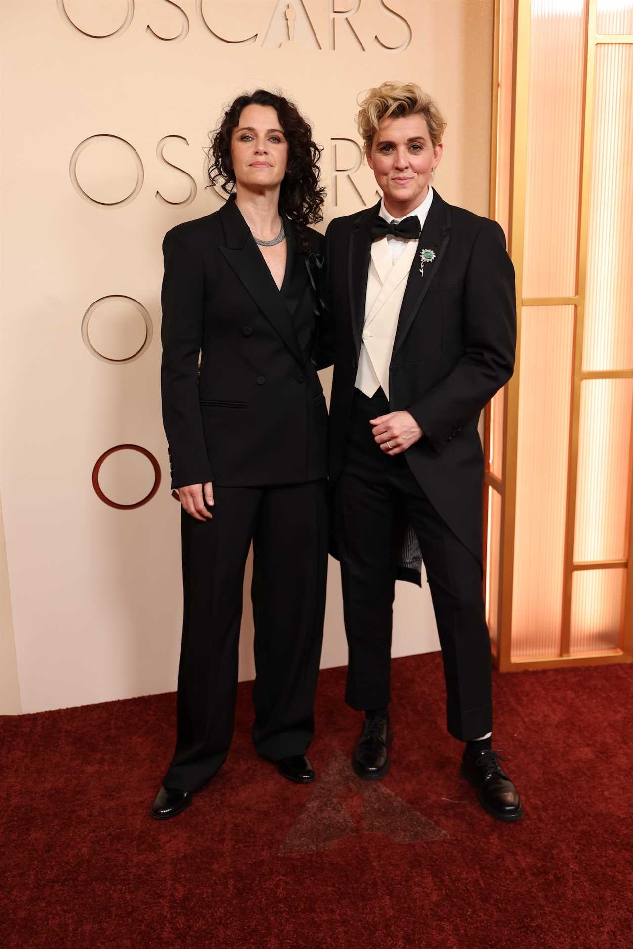 Who Designed Many of the Stylish Brooches on the 2026 Oscars Red Carpet? All About the Swadesh Brand, Brandi Carlile and Catherine Shepard