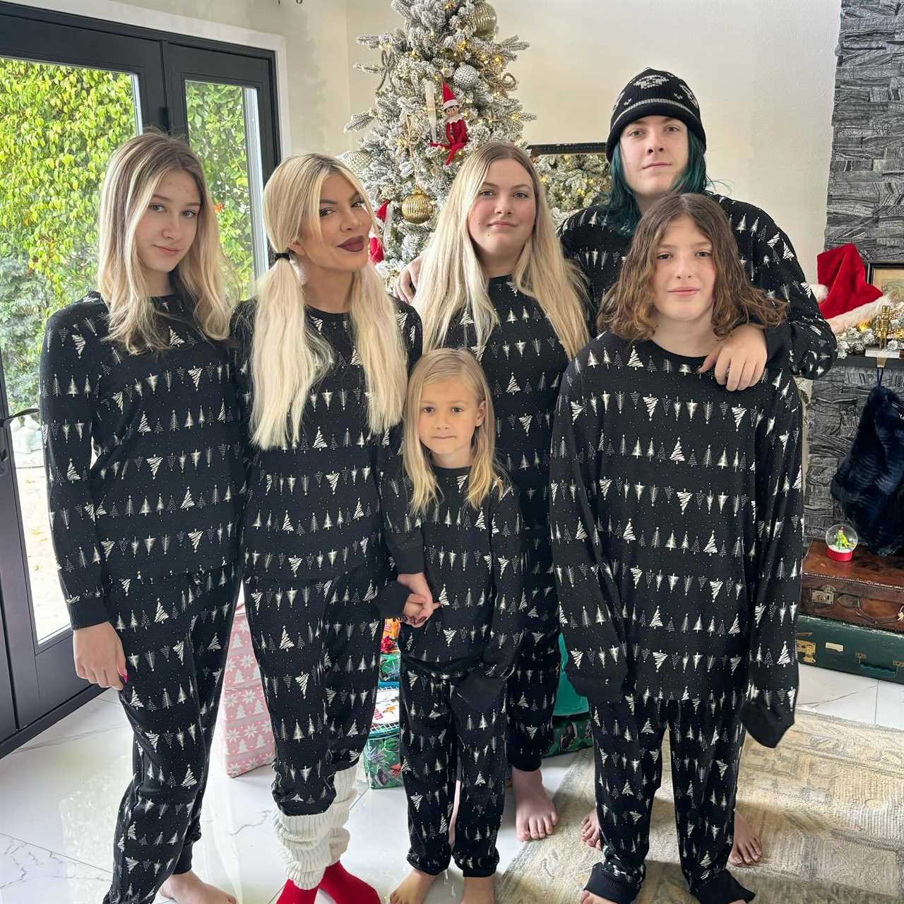 Tori Spelling and her five children Liam, 19, Stella, 17, Hattie, 14, Finn, 13, and Beau, 9