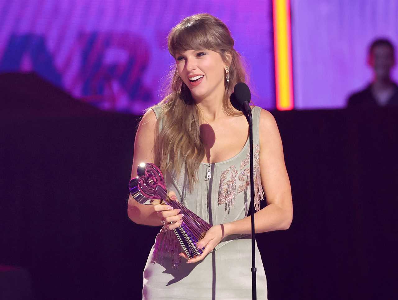 LOS ANGELES, CALIFORNIA - MARCH 26: (FOR EDITORIAL USE ONLY) Taylor Swift accepts the Pop Album of the Year award onstage at the 2026 iHeartRadio Music Awards at Dolby Theatre on March 26, 2026 in Los Angeles, California. (Photo by Kevin Winter/Getty Images for iHeartRadio)
