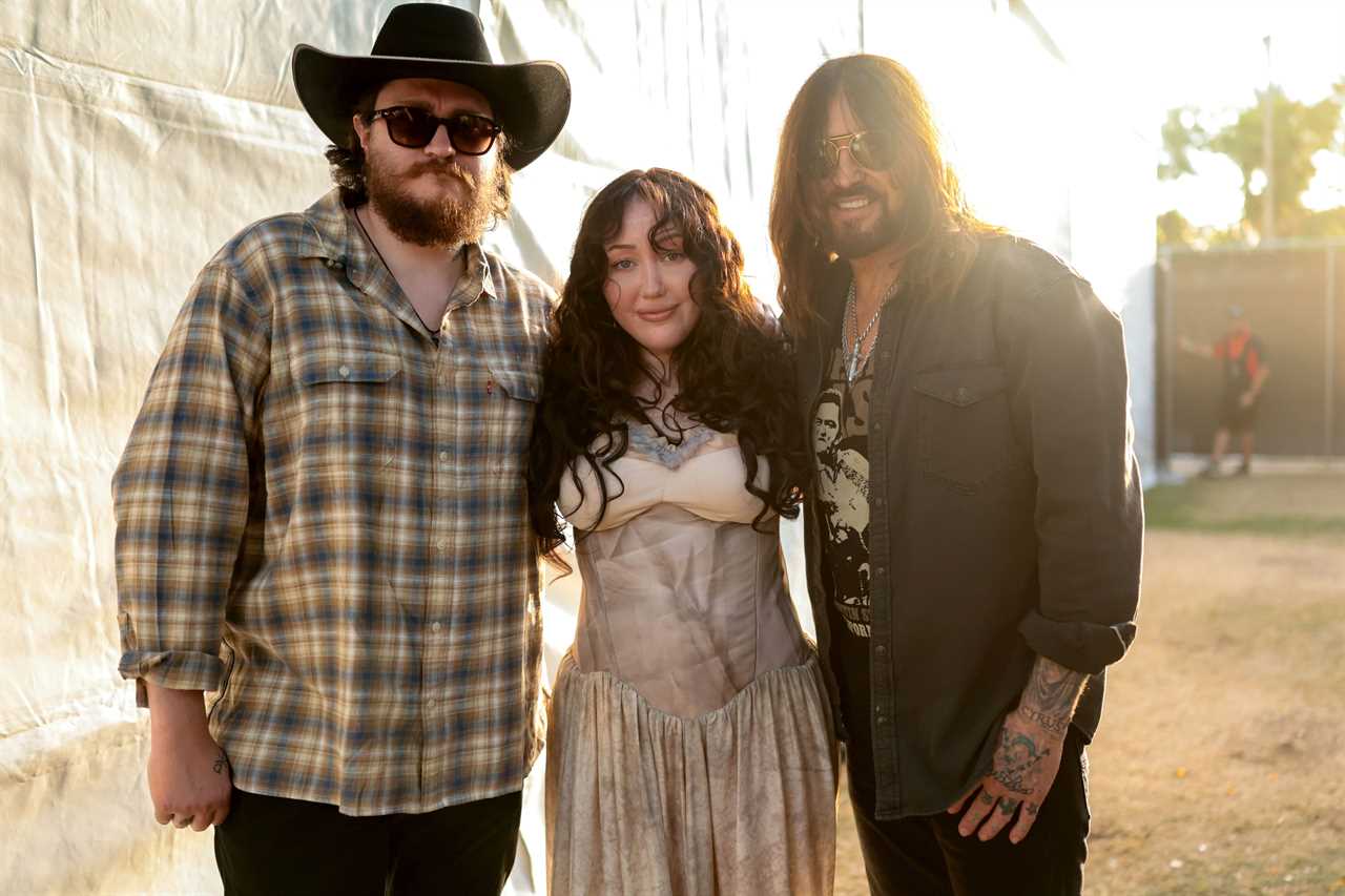 (L-R) Braison Cyrus, Noah Cyrus and Billy Ray Cyrus pose for a portrait backstage during the 2026 Stagecoach Festival at Empire Polo Club on April 24, 2026 in Indio, California. (Photo by Matt Winkelmeyer/Getty Images for Stagecoach)