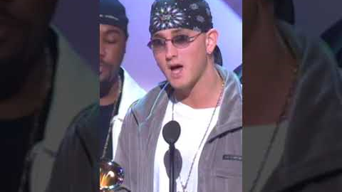 Eminem Wins Best Rap Album at the 2001 GRAMMYs 🏆