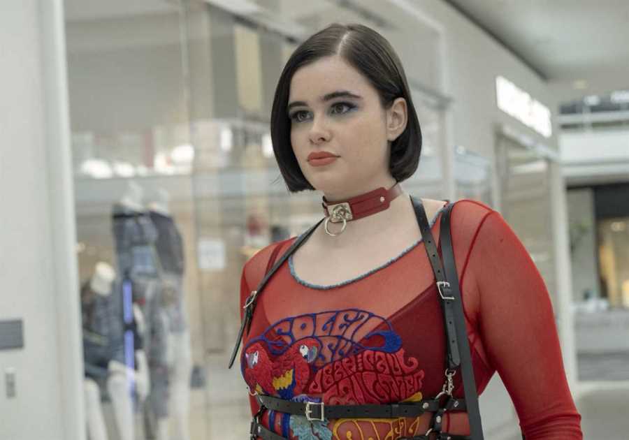 Barbie Ferreira Shows Off Figure in Corset Dress at 2026 Oscars