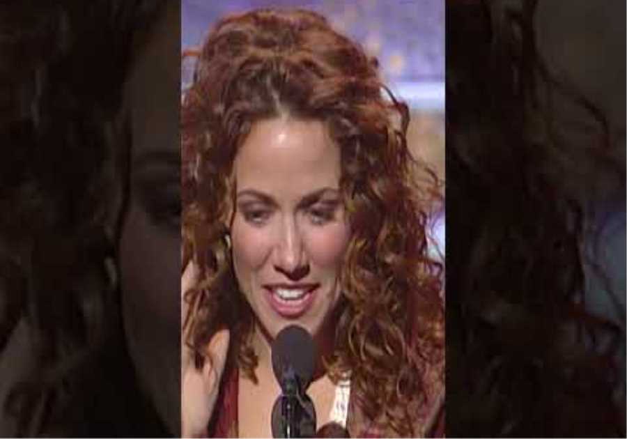 Sheryl Crow Wins Record Of The Year (1995) 🎤 | #grammyrewind  #GRAMMYs