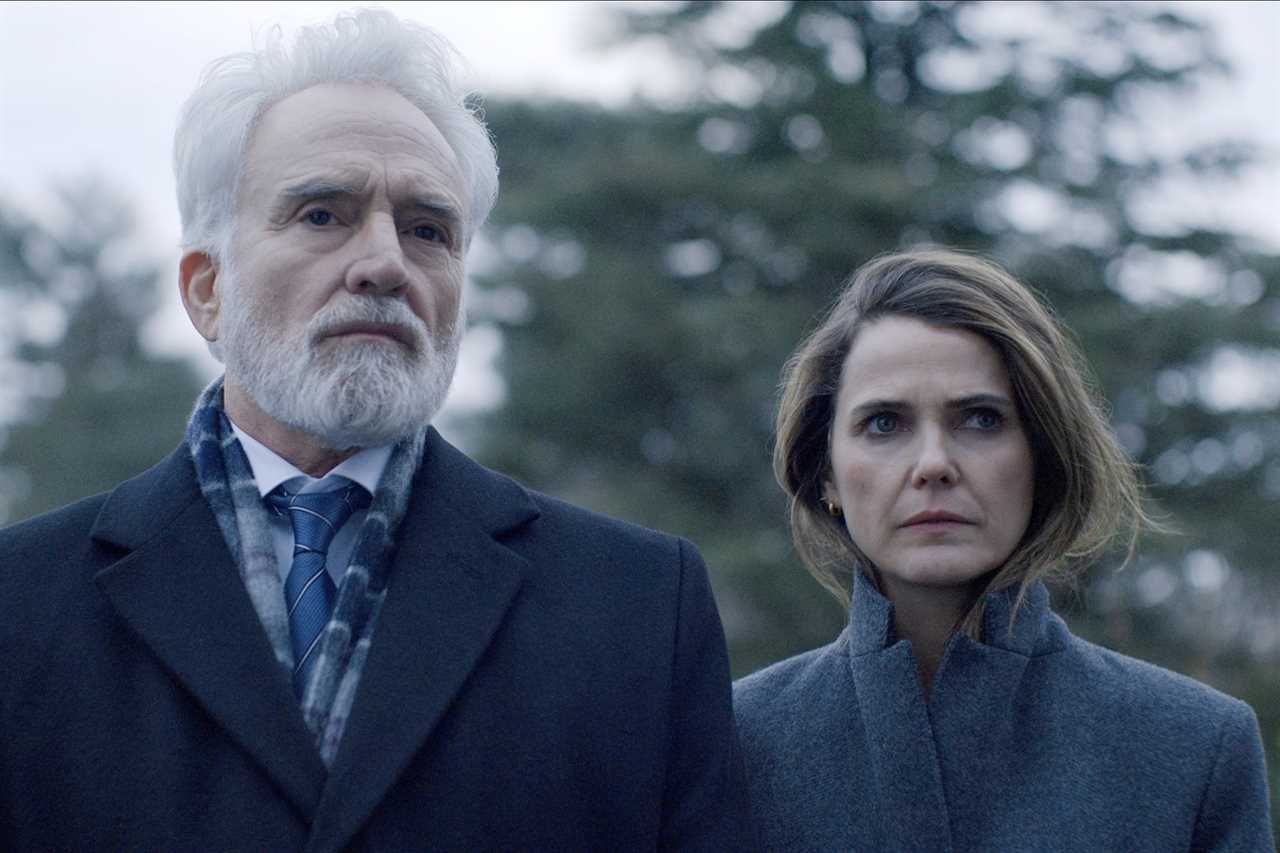 Bradley Whitford, Keri Russell in The Diplomat season 3