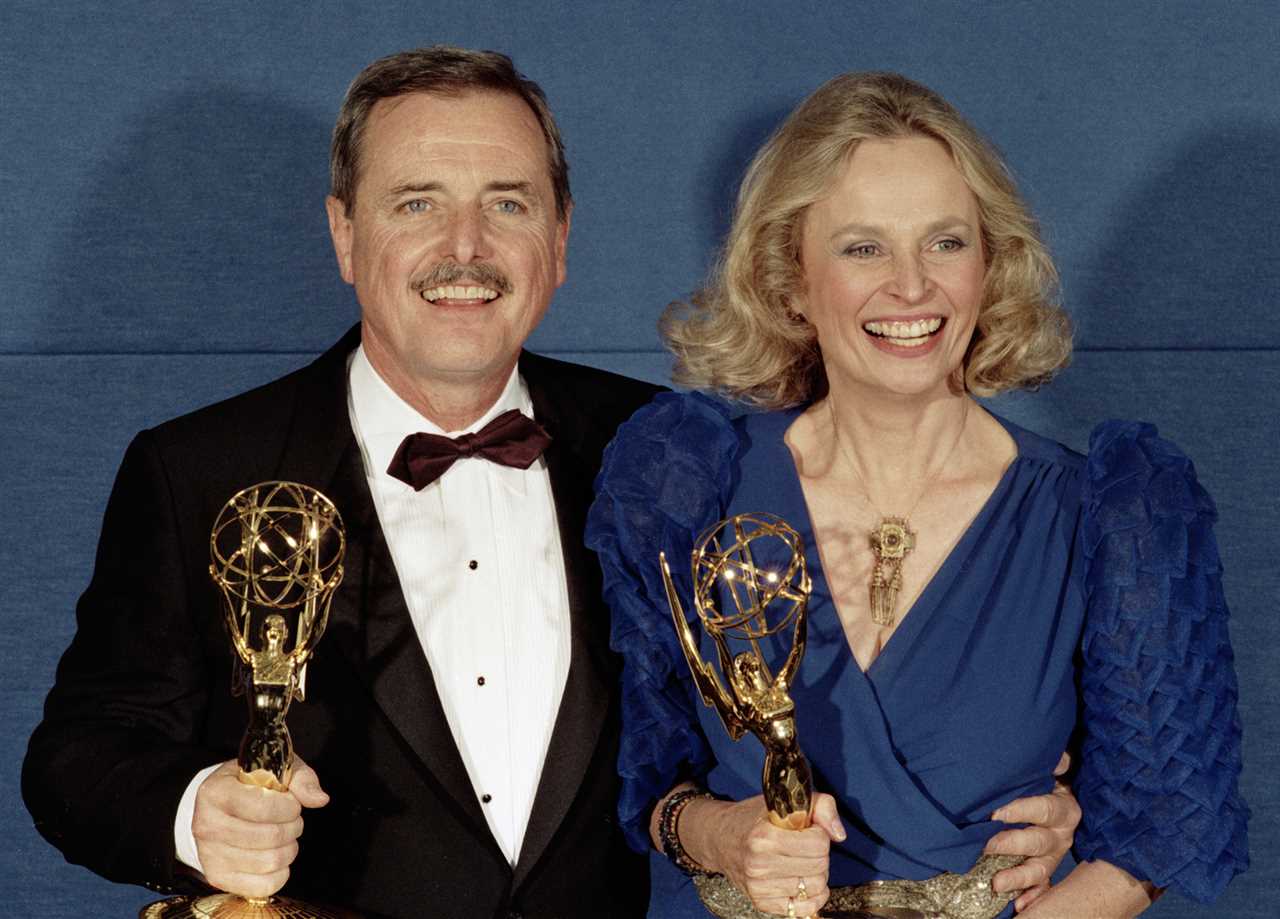 Emmy Winners and real-life husband and wife William Daniels and Bonnie Bartlett celebrate their Emmy Awards backstage at the Emmy Awards Show, September 21, 1986 in Pasadena, California. 