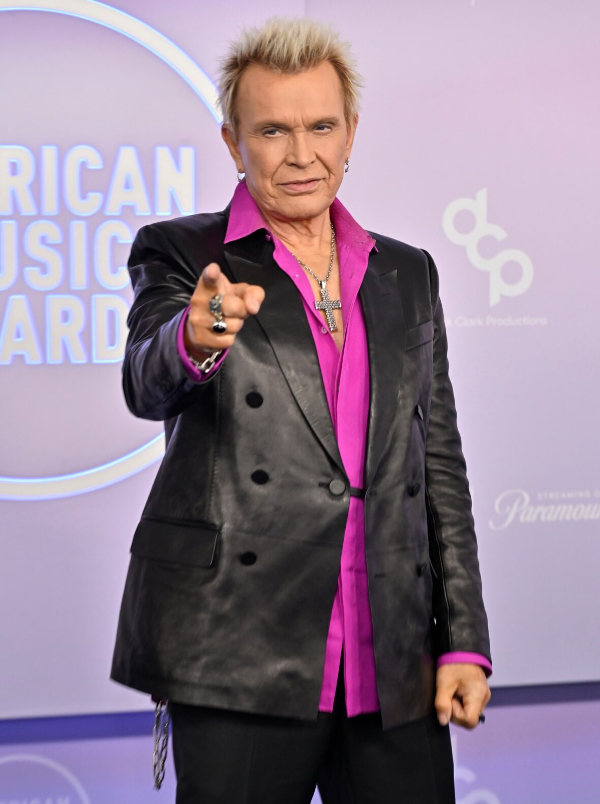 Billy Idol & Darius Rucker Arrive at AMAs 2026 Ahead of Being Honored with Special Awards