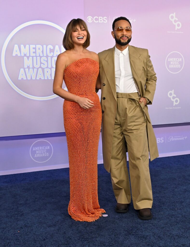 Every Celeb at American Music Awards 2026 – See All Stars on the Red Carpet (Photos)