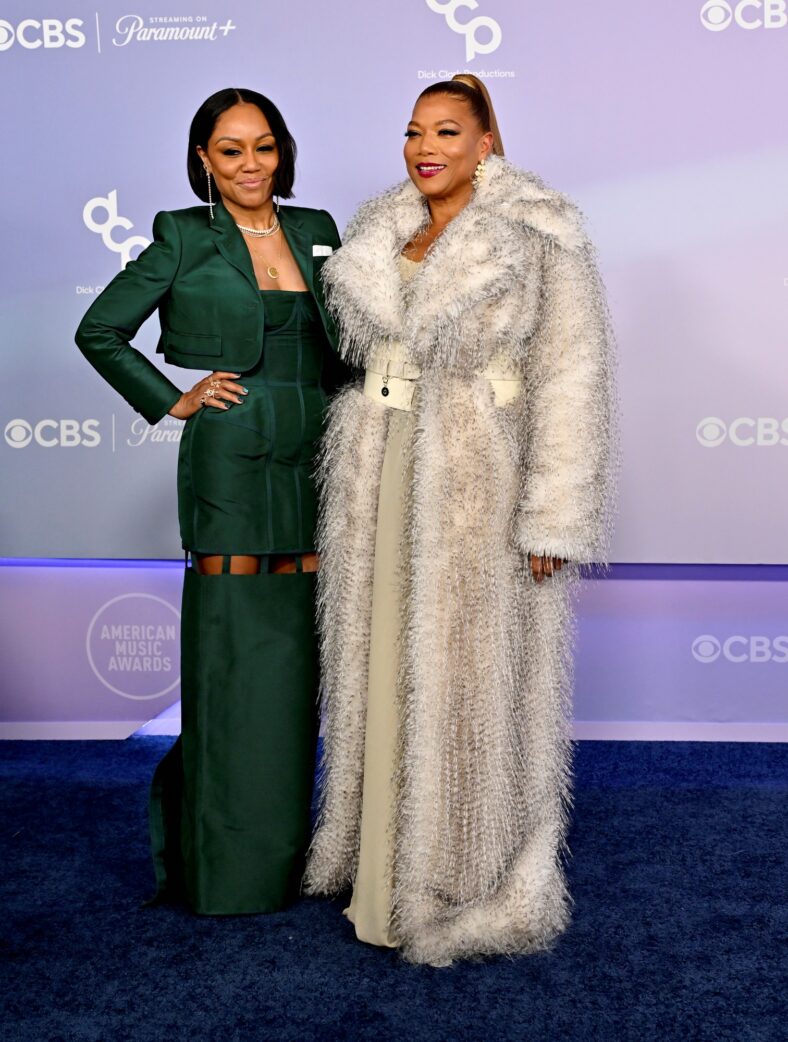 Every Celeb at American Music Awards 2026 – See All Stars on the Red Carpet (Photos)