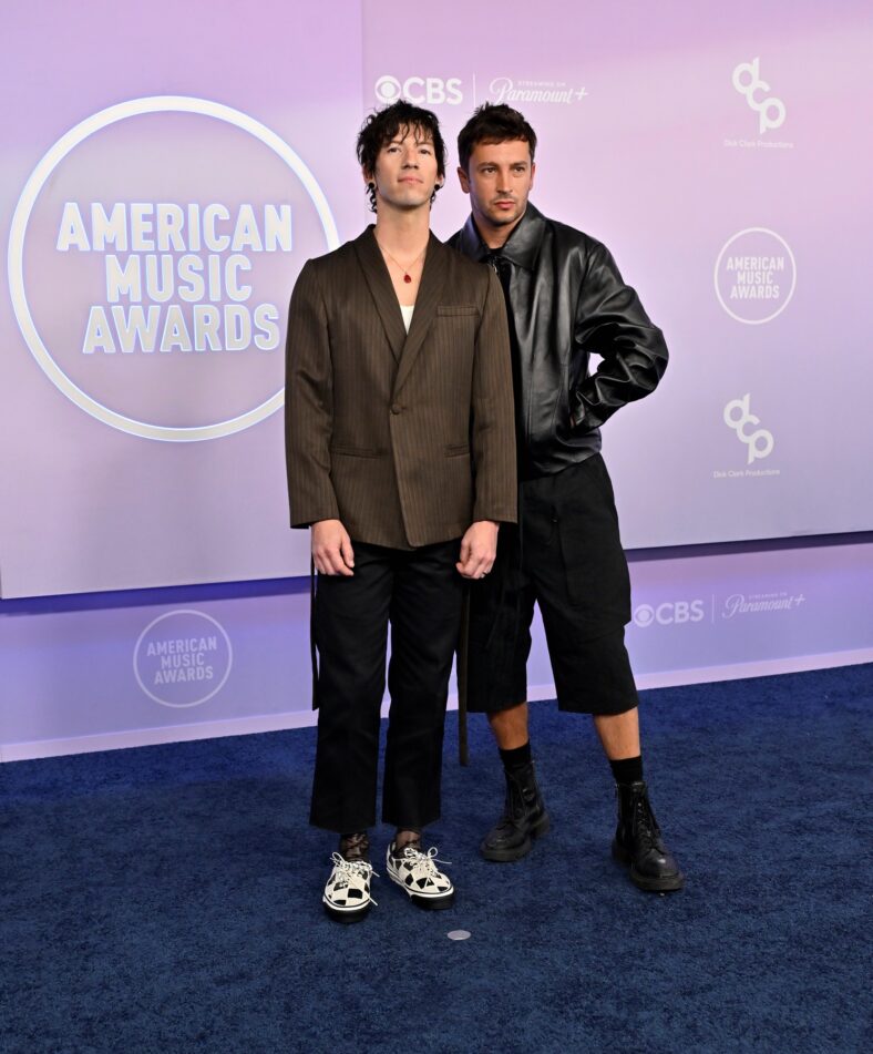 Every Celeb at American Music Awards 2026 – See All Stars on the Red Carpet (Photos)