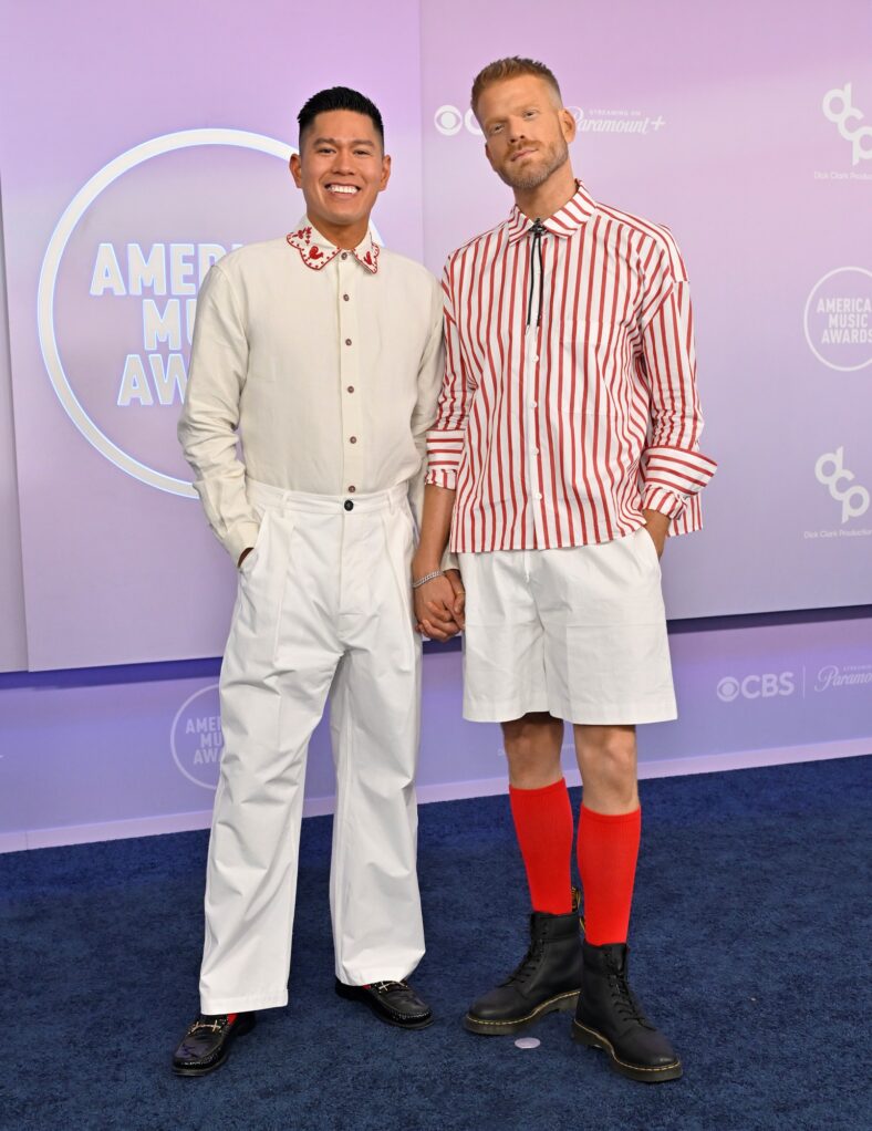Every Celeb at American Music Awards 2026 – See All Stars on the Red Carpet (Photos)