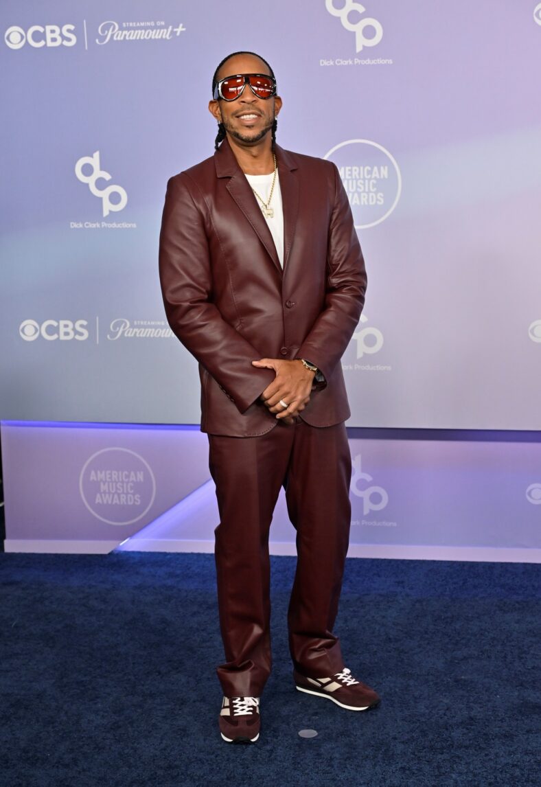 Every Celeb at American Music Awards 2026 – See All Stars on the Red Carpet (Photos)