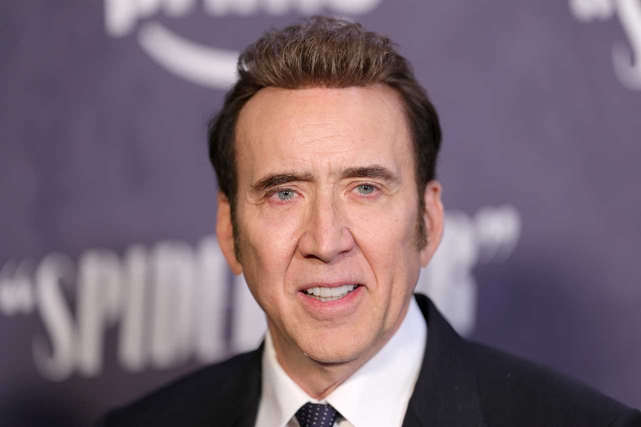 Egos and insults: Famous actors like Julia Roberts and Nicolas Cage who will never work with these directors again  