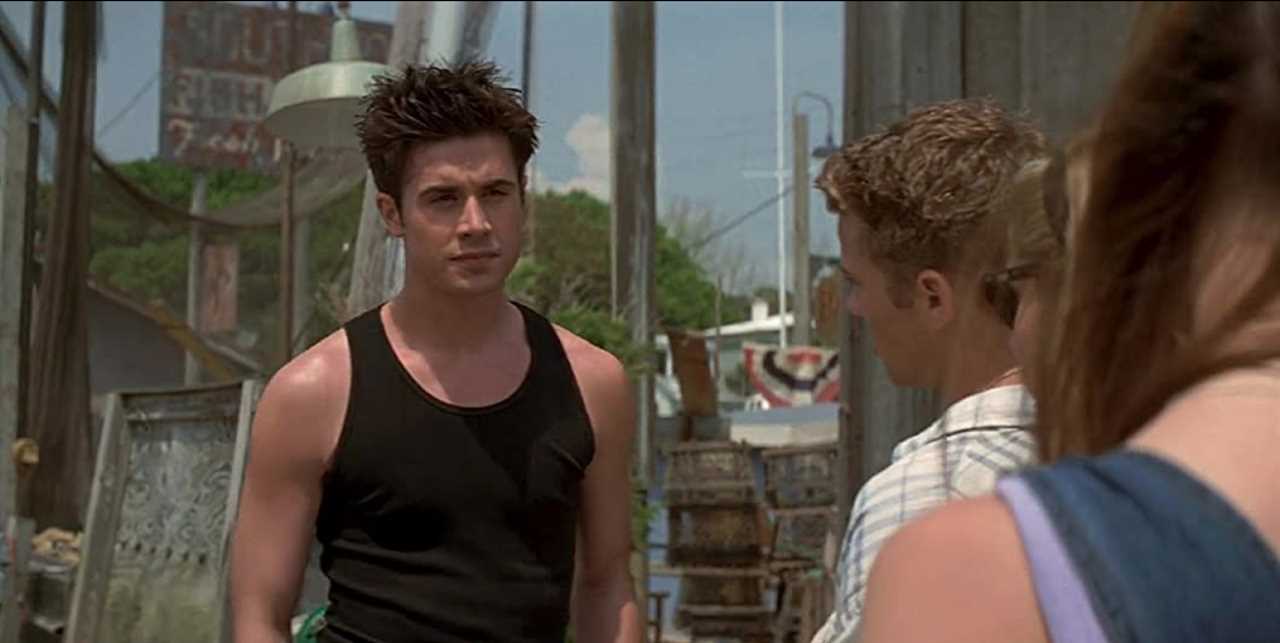 Freddie Prinze Jr as Ray Bronson in I Know What You Did Last Summer.
