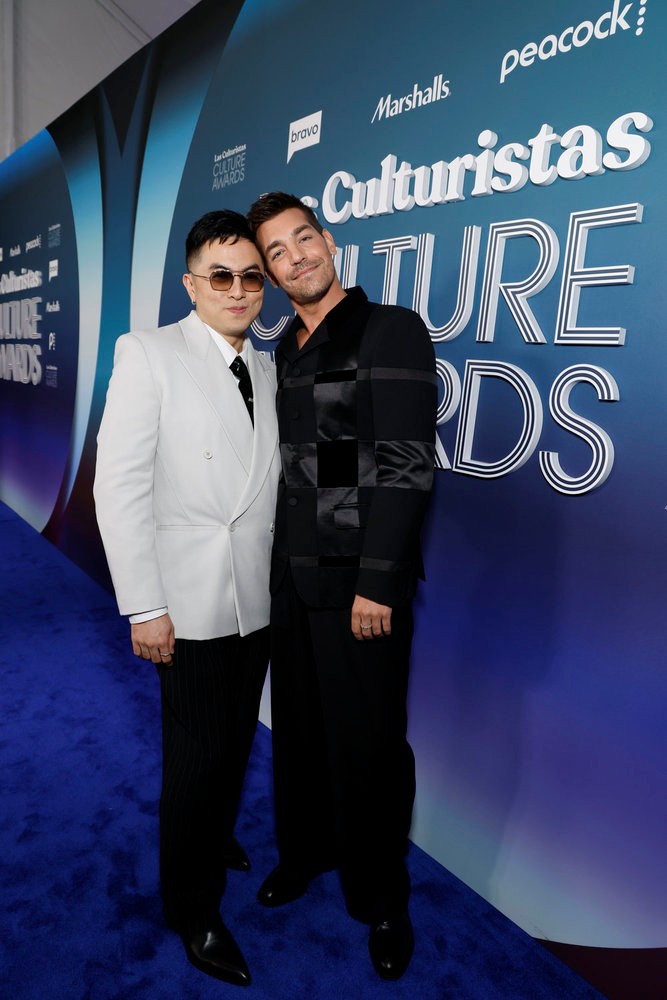 Bowen Yang and Matt Rogers at the Las Culturistas Culture Awards