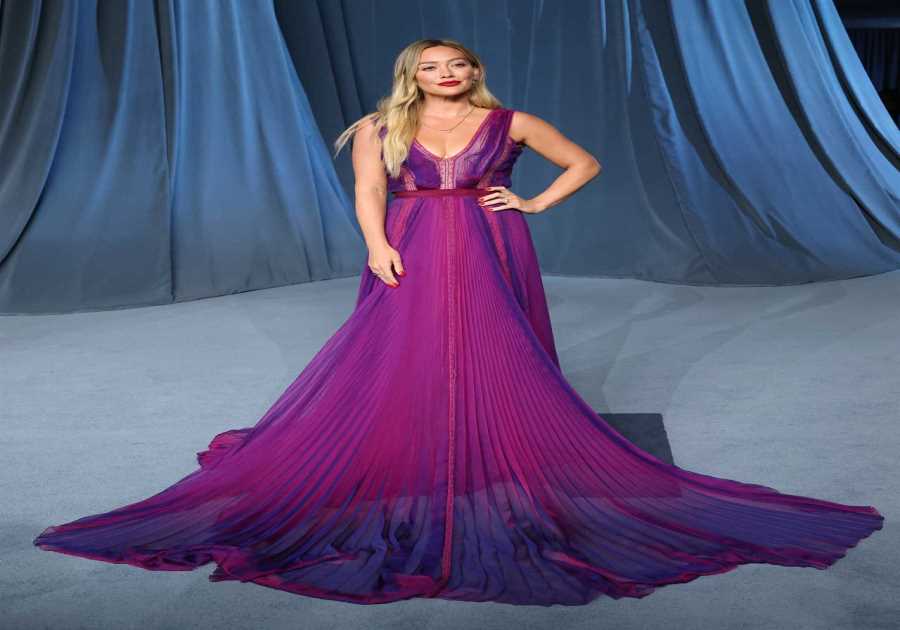 26 years after exploding to fame, Hilary Duff has just sent the world into frenzy. This is the secret to her enduring appeal