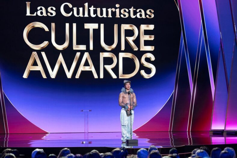 Julio Torres presents at the Las Culturistas Culture Awards