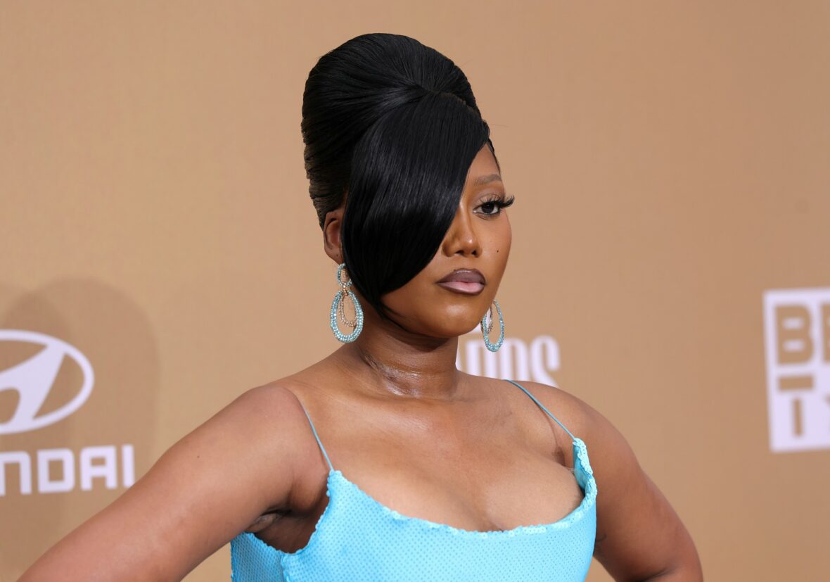 Muni Long arrives at the BET AWards