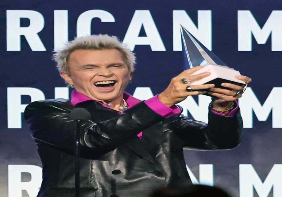 Billy Idol Reflects on His 2026 AMAs Lifetime Achievement Award