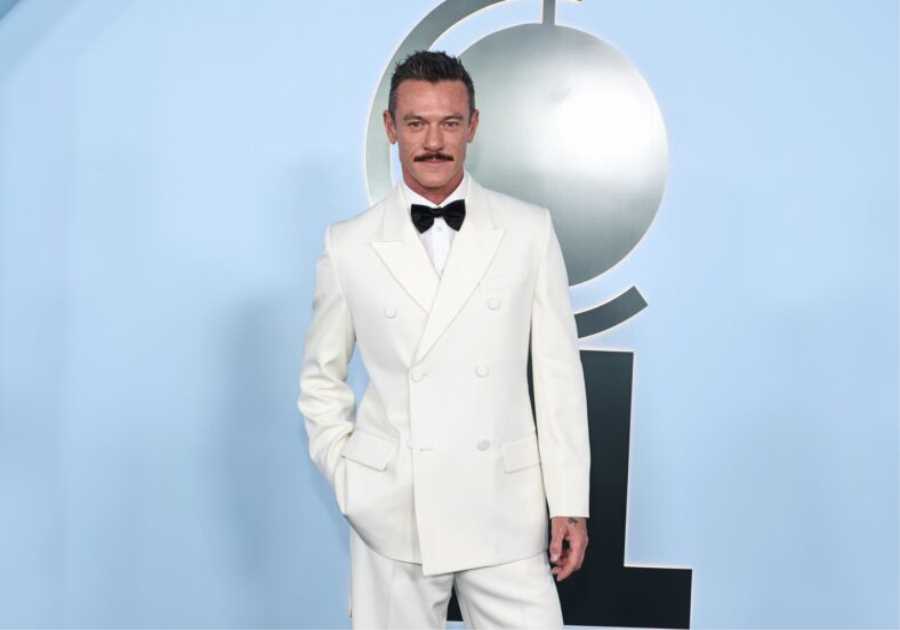 Nominee Luke Evans & Boyfriend Fran Tomas Arrive at Tony Awards 2026