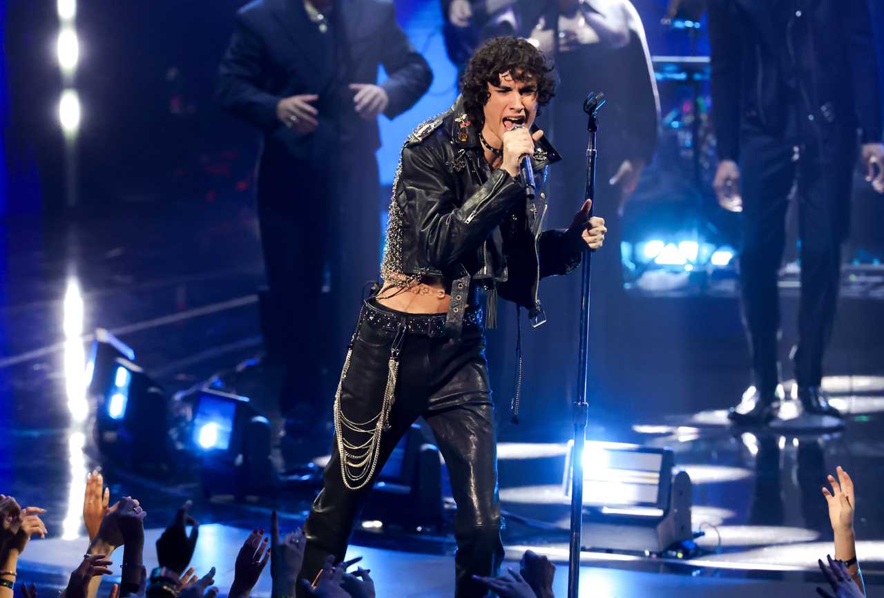 Sombr-2026-VMAs-Best-and-Worst-GettyImages-2297470074